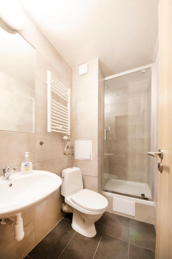 Hotel Blue Apartment Bratislava Exterior photo
